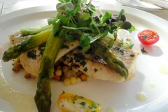 salmon-and-asparagus