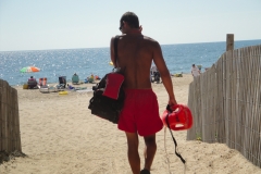 rehoboth-beach-lifeguard-walk