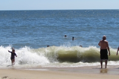 waves-crashing-on-rehoboth-beach